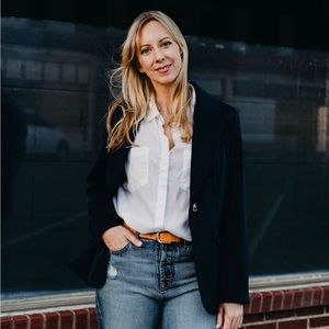 Meet your Posher, Christie